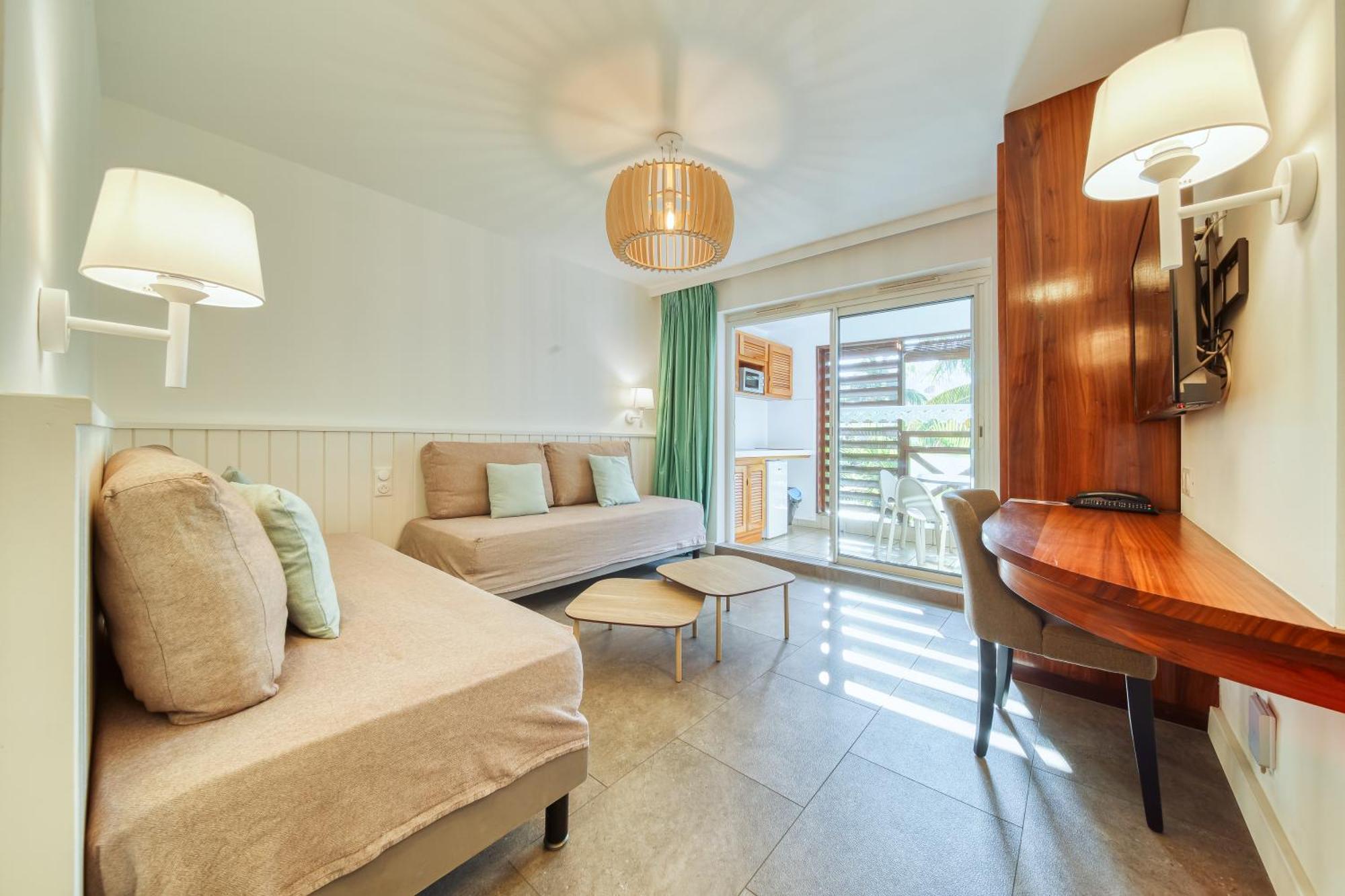 Residence Tropic Appart Hotel Saint-Gilles-les-Bains Exterior foto