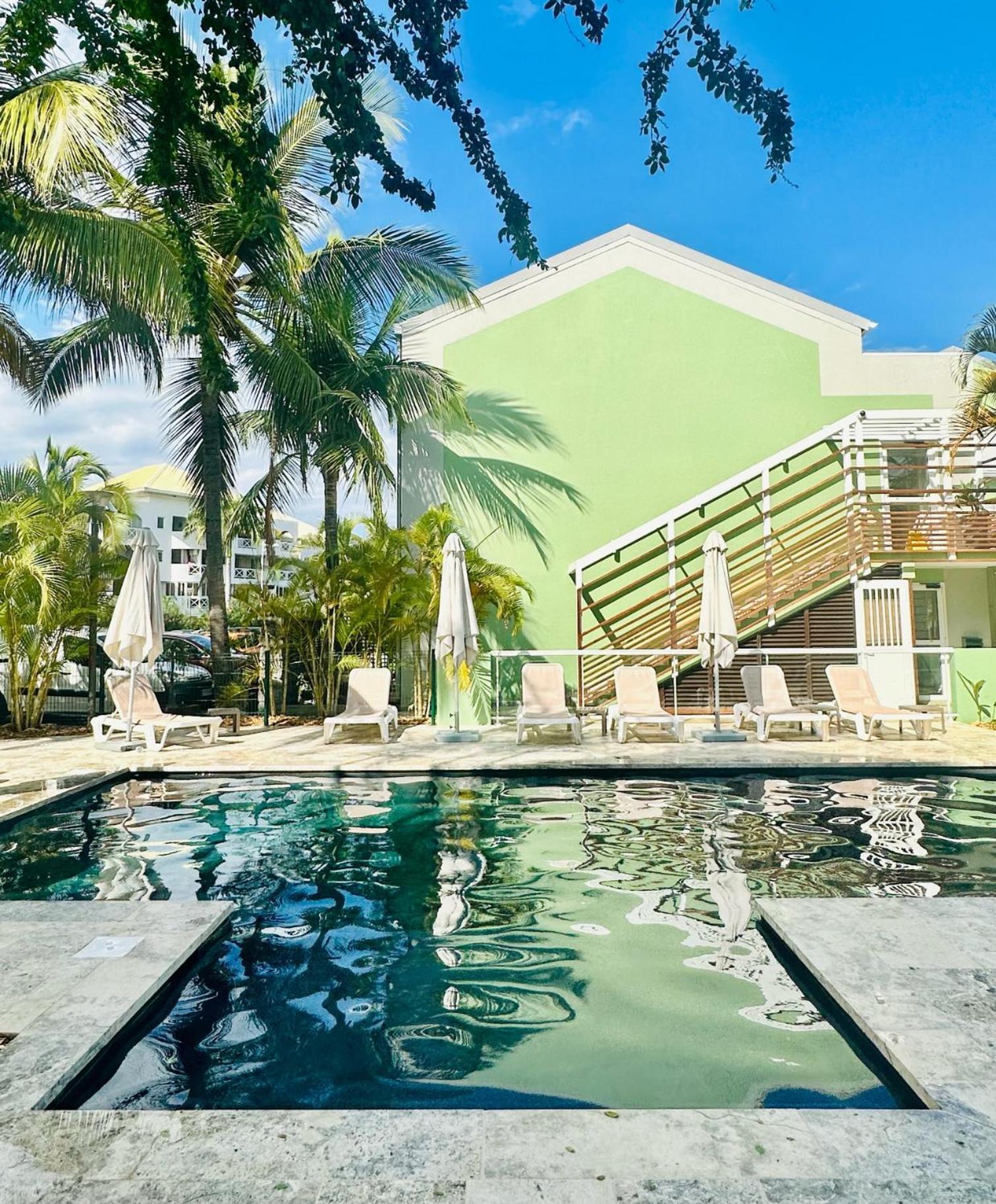 Residence Tropic Appart Hotel Saint-Gilles-les-Bains Exterior foto